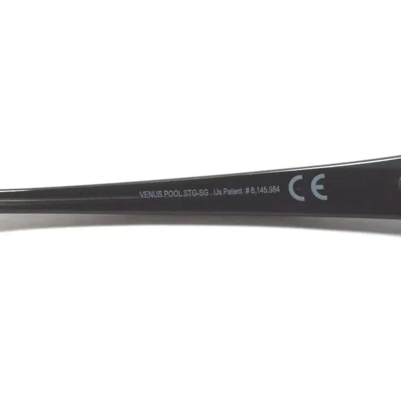 Maui Jim Venus Pools MJ 100-02L Black / Gray Gradient  display picture 2